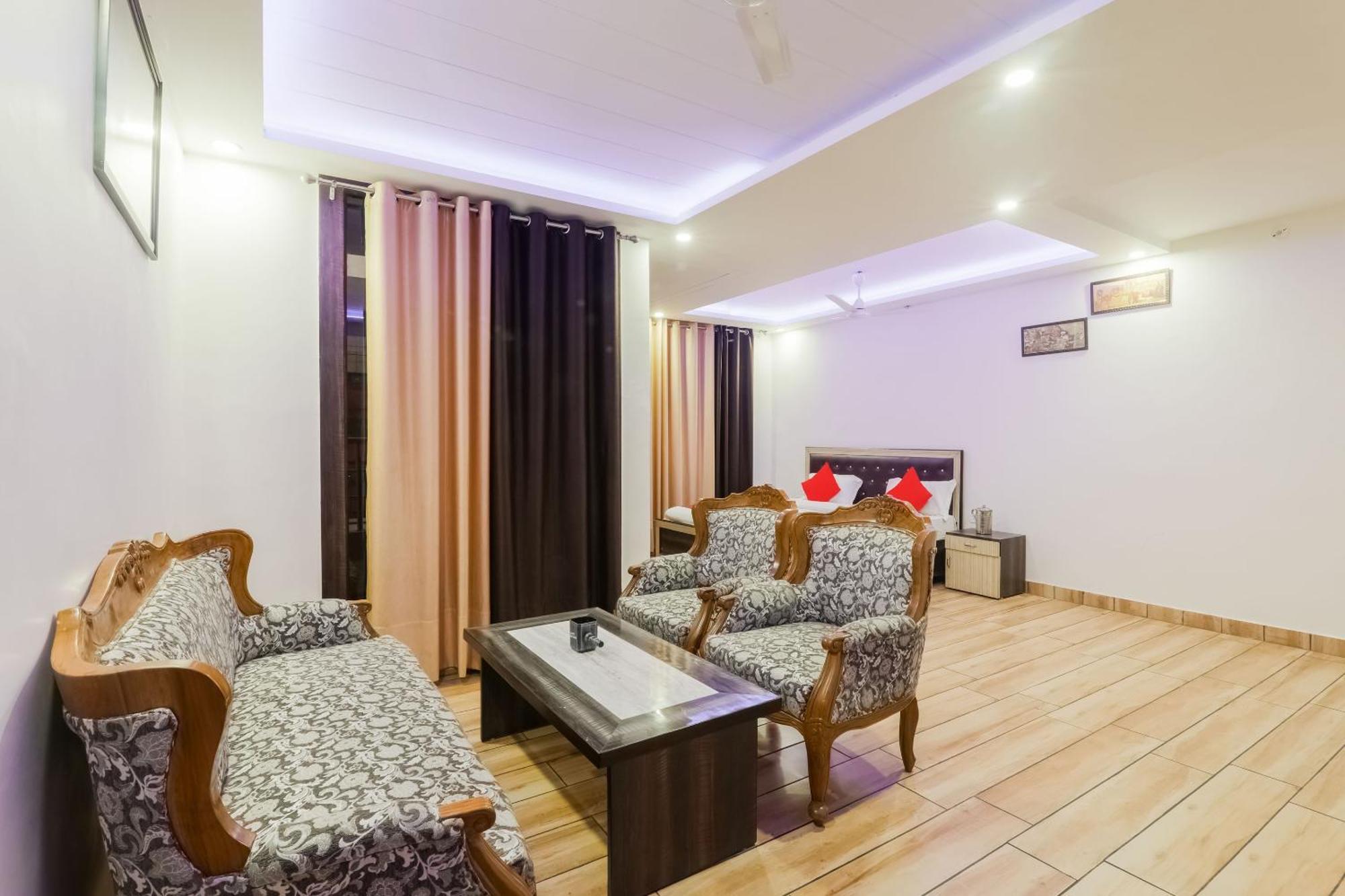 לקנאו Hotel O The Maharaja Inn מראה חיצוני תמונה
