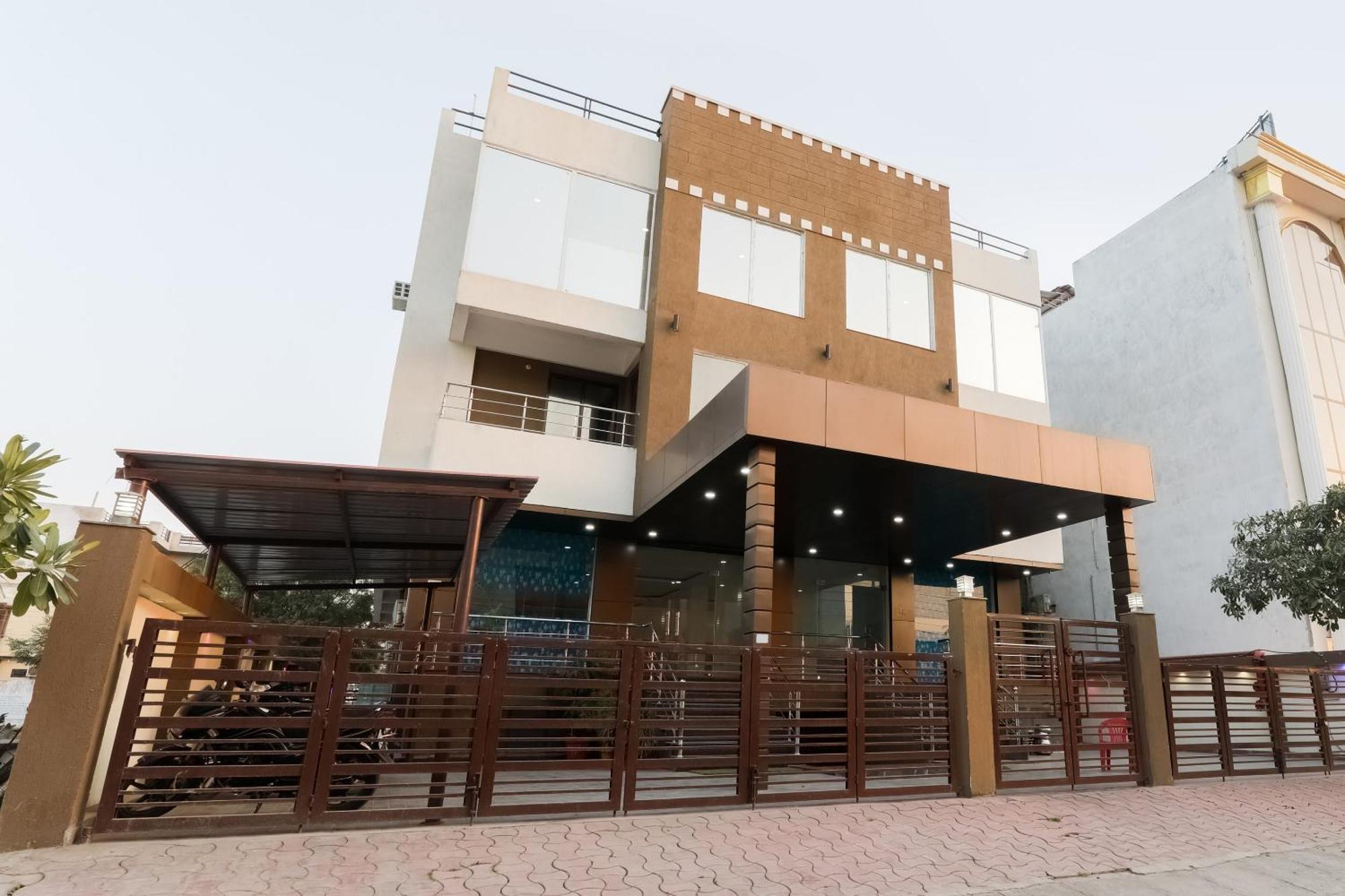 לקנאו Hotel O The Maharaja Inn מראה חיצוני תמונה